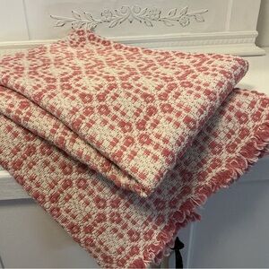 Vintage knit Tablecloth